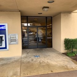 Citibank - Entrance
