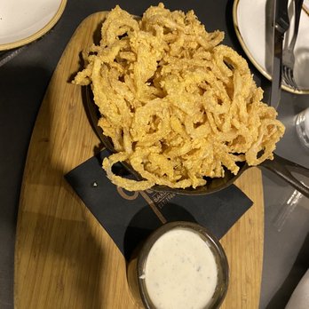 Gus's BBQ - Fried onions - Barbeque Near Me - Porter Ranch, California