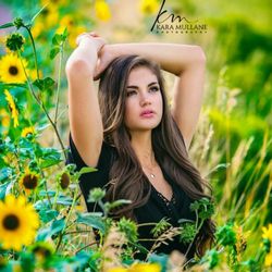 Brandy M Rich - High School Senior portrait makeup