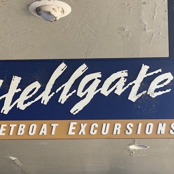Hellgate Jetboat Excursions - Sign outside - Boat Charters Near Me - Grants Pass, Oregon Hellgate Jetboat Excursions - Sign outside - Boat Charters Near Me - Grants Pass, Oregon