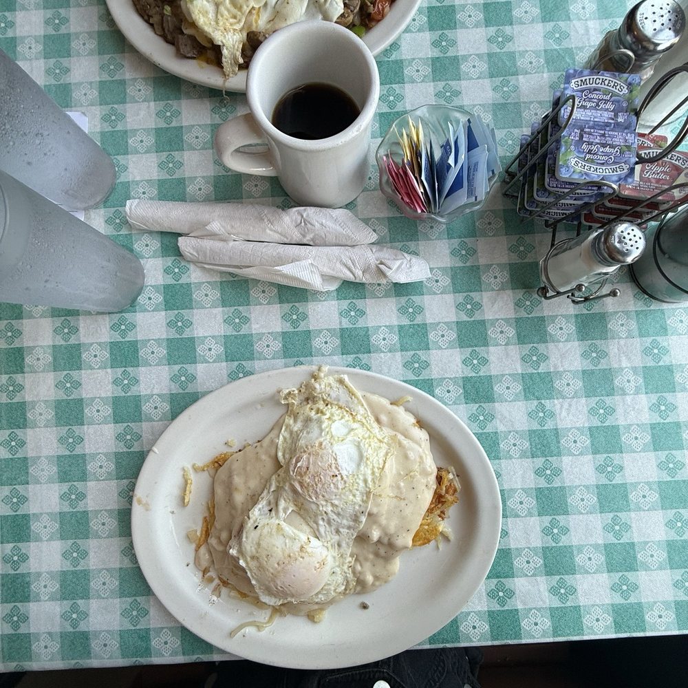 Lisa's Radial Cafe - Radial raft - Breakfast & Brunch Near Me - Omaha, Nebraska Lisa's Radial Cafe - Radial raft - Breakfast & Brunch Near Me - Omaha, Nebraska