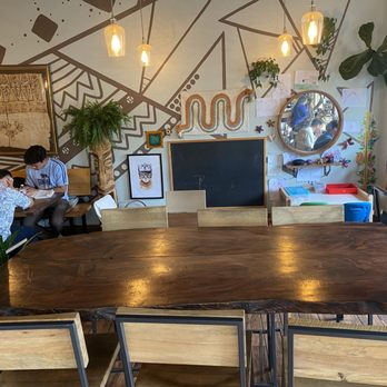 Vinaka Cafe - Coffee & Tea Near Me - Carlsbad, California