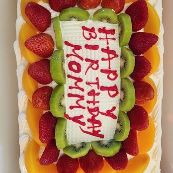 Sheng Kee Bakery - 1/4 sheet cake ordered online. Please note the website can be faulty so check with store on pickup date. - Bakeries Near Me - Union City, California