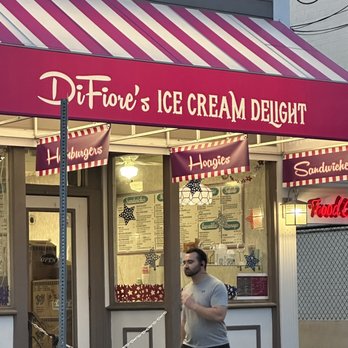Difiore's Ice Cream Delite - Store front - Ice Cream & Frozen Yogurt Near Me - Pittsburgh, Pennsylvania
