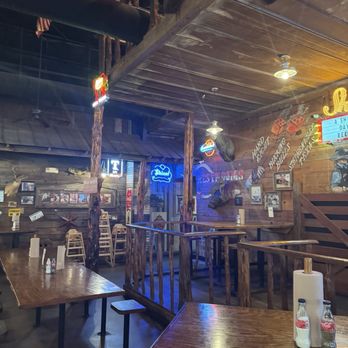 Hard Eight BBQ - Barbeque Near Me - Coppell, Texas