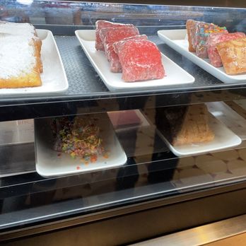 Beignets Expressed - Flavor offerings - Desserts Near Me - Anaheim, California