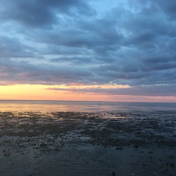 Crab Meadow Beach Park - Parks Near Me - Fort Salonga, New York