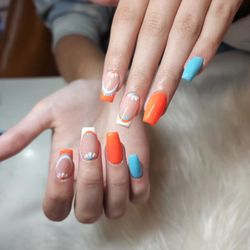 Soho Nails - #knoxvillenailsalon #nailsdone #ombre #dippowder #acrylicnails #nailsdesign #nailsart #nailsfashion #nailstyle #nailspolish #nailsoftheday