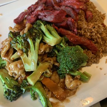 New Taipei - Combination meal. Chicken and broccoli and boneless ribs! - Chinese Near Me - New Bedford, Massachusetts New Taipei - Combination meal. Chicken and broccoli and boneless ribs! - Chinese Near Me - New Bedford, Massachusetts