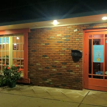 Fiesta Hut - Mexican Near Me - East Rutherford, New Jersey