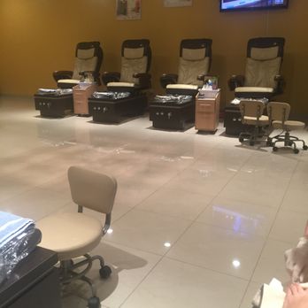 Best Nails & Spa - Very clean and tranquil salon - Nail Salons Near Me - Phoenix, Arizona Best Nails & Spa - Very clean and tranquil salon - Nail Salons Near Me - Phoenix, Arizona