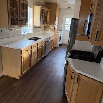 1 Day Kitchen & Bath - Whole counters done - General Contractors Near Me - Lawndale, California