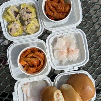 The Dim Sum - Shu Mai, chicken feet, beef tripe, har gow, cheung fun, baked bbq pork buns - Dim Sum Near Me - Westminster, California The Dim Sum - Shu Mai, chicken feet, beef tripe, har gow, cheung fun, baked bbq pork buns - Dim Sum Near Me - Westminster, California