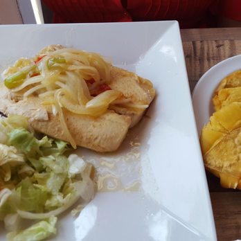Rest El Dorado - Filete de dorado (mahi-mahi filet) with tostones de pana (press fried breadfruit) - Seafood Near Me - Playita, Puerto Rico Rest El Dorado - Filete de dorado (mahi-mahi filet) with tostones de pana (press fried breadfruit) - Seafood Near Me - Playita, Puerto Rico