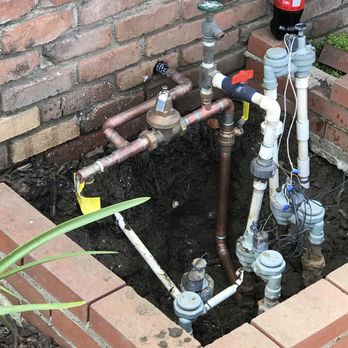 Hard Hat Rooter and Plumbing - Installation of manifold system for single family home - Plumbing Near Me - Burbank, California Hard Hat Rooter and Plumbing - Installation of manifold system for single family home - Plumbing Near Me - Burbank, California