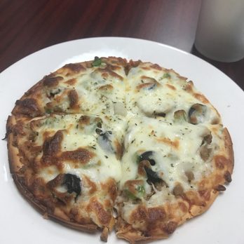 Fish Hut Pizza - Pizza Near Me - Petersburg, Indiana