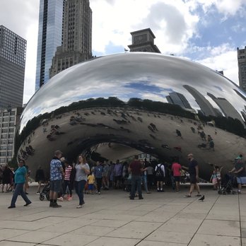 Cloud Gate - Public Art Near Me - Chicago, Illinois