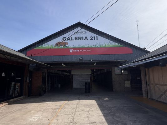 Puerto de Frutos by null