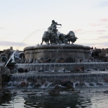 Gefionspringvandet - Gefion fountain. - Landmarks & Historical Buildings Near Me - København K, 84