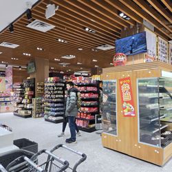 Hashi Market - Aisles