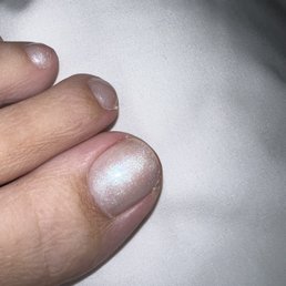OPI "This Color Hits All the High Notes" gel color. Very pretty and sparkly! #137 in the salon. OPI "This Color Hits All the High Notes" gel color. Very pretty and sparkly! #137 in the salon.