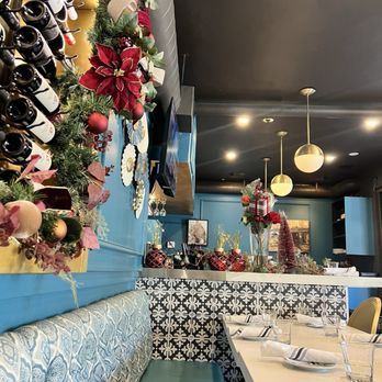 RoVino Restaurant + Bar - Inside - Dec 2025 - Italian Near Me - San Diego, California RoVino Restaurant + Bar - Inside - Dec 2025 - Italian Near Me - San Diego, California