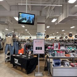 Sierra - Inside of the store