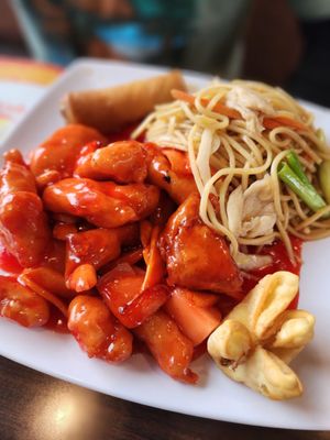 The Wok Chinese Cuisine by null