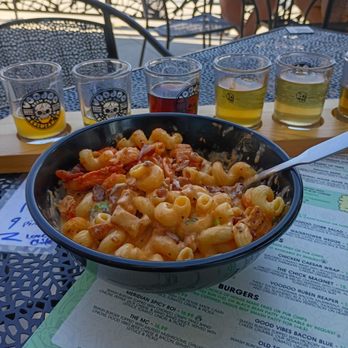 VooDoo Brewing - Meridian - Buffalo Chicken Mac with flight o beer - Brewpubs Near Me - Meridian, Idaho VooDoo Brewing - Meridian - Buffalo Chicken Mac with flight o beer - Brewpubs Near Me - Meridian, Idaho