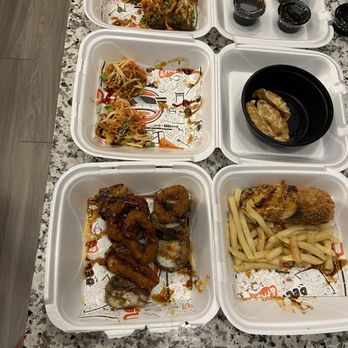Sushi Size - TNT ROLL Tokyo Toro Burrito CRAZY CRAB TOSTONES - Food Trucks Near Me - Davenport, Florida Sushi Size - TNT ROLL Tokyo Toro Burrito CRAZY CRAB TOSTONES - Food Trucks Near Me - Davenport, Florida
