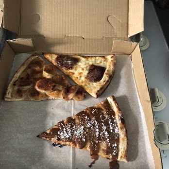 Sampa's Pizza - Dessert pizzas - guava, Banana Flambé, and churro - Pizza Near Me - Lomita, California Sampa's Pizza - Dessert pizzas - guava, Banana Flambé, and churro - Pizza Near Me - Lomita, California