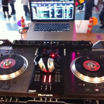 DJ - D - Dub - DJ D Dub - DJs Near Me DJ - D - Dub - DJ D Dub - DJs Near Me