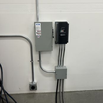 Emerald State Electric - Commercial electrical installation and repairs. Fused disconnect, VFD conduit and boxes for a small machine shop. - Electricians Near Me - Puyallup, Washington Emerald State Electric - Commercial electrical installation and repairs. Fused disconnect, VFD conduit and boxes for a small machine shop. - Electricians Near Me - Puyallup, Washington