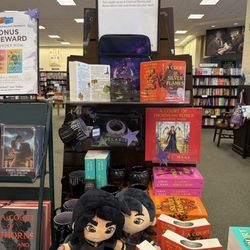 Barnes and Noble Booksellers
