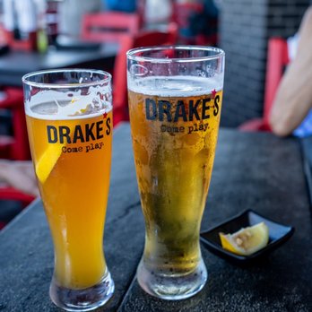 Drake's - Beer Bar Near Me - Jeffersonville, Indiana