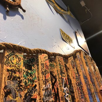 Boat House - Cajun/Creole Near Me - Alhambra, California