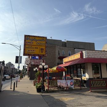 Wrigleyville Dogs - Outside - Hot Dogs Near Me - Chicago, Illinois Wrigleyville Dogs - Outside - Hot Dogs Near Me - Chicago, Illinois