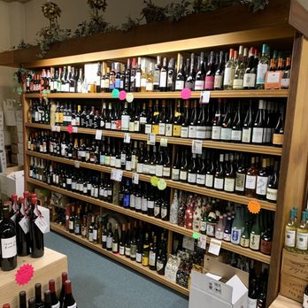 Duxbury Wine & Spirits - a wide selection of wines - Beer, Wine & Spirits Near Me - Duxbury, Massachusetts Duxbury Wine & Spirits - a wide selection of wines - Beer, Wine & Spirits Near Me - Duxbury, Massachusetts