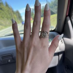 Bamboo Nails & Spa - Amazing service! They gave me exactly what I asked for and took me even when they had a full schedule!!