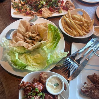 Yard House - New American Near Me - San Jose, California