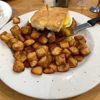 Mama's Boy - Fried chicken biscuit with egg, peaches and goat cheese with hash. 5/10 - Southern Near Me - Athens, Georgia