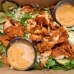 The Hot Chick As A Bowl (hot fried chicken salad)