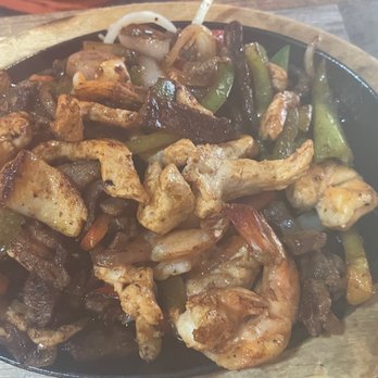 Taco Giro - Mixed Fajitas - Mexican Near Me - Vail, Arizona