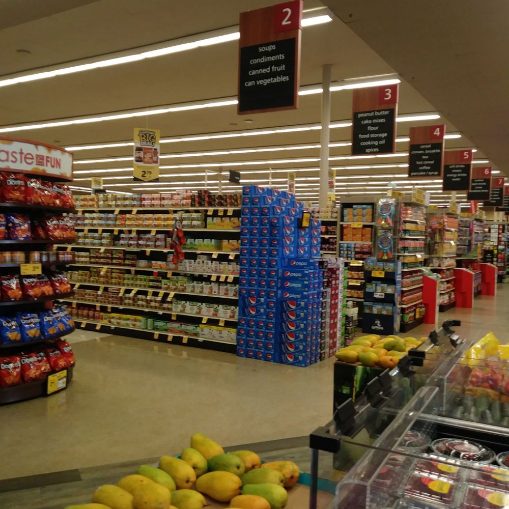 Safeway - Aisles are neat. - Grocery Near Me - Hillsboro, Oregon