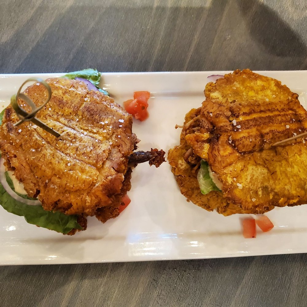 Noche Restaurant & Bar - Hamburguesas Costa - Tapas/Small Plates Near Me - Greendale, Wisconsin Noche Restaurant & Bar - Hamburguesas Costa - Tapas/Small Plates Near Me - Greendale, Wisconsin