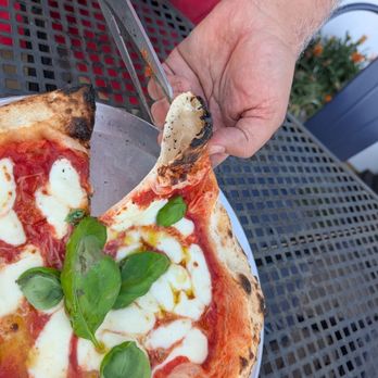 Abes Wood Fired Pizza - Pizza Near Me - Morro Bay, California