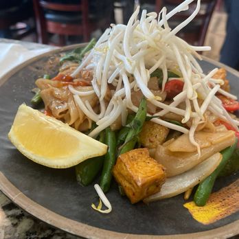 Viethai Cuisine - Pad Khee mao - Thai Near Me - Santa Rosa, California