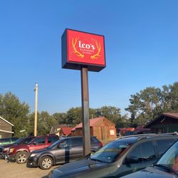 Leo’s Elkhorn - Outside