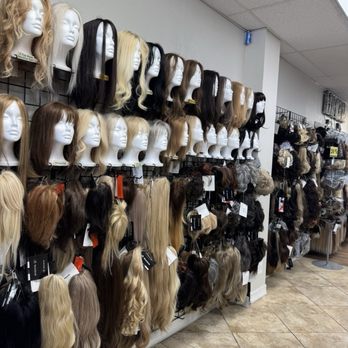 SD Beauty Lab - Inside - Hair Extensions Near Me - San Diego, California SD Beauty Lab - Inside - Hair Extensions Near Me - San Diego, California