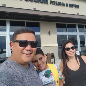 Pie Fection - Pizza Near Me - Windermere, Florida Pie Fection - Pizza Near Me - Windermere, Florida